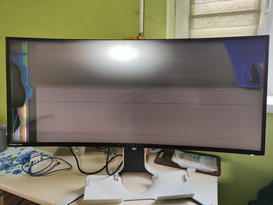 Монітор Alienware AW3420DW — на запчастини або відновлення