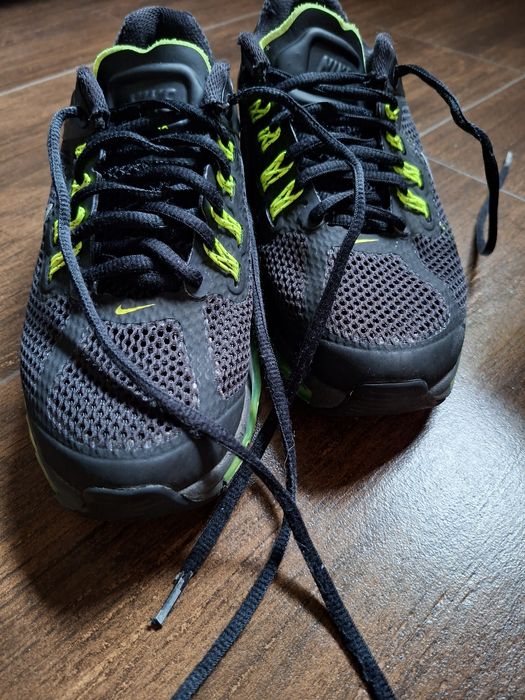 Młodzieżowe buty nike air max 2013 neonowe rozmiar 38