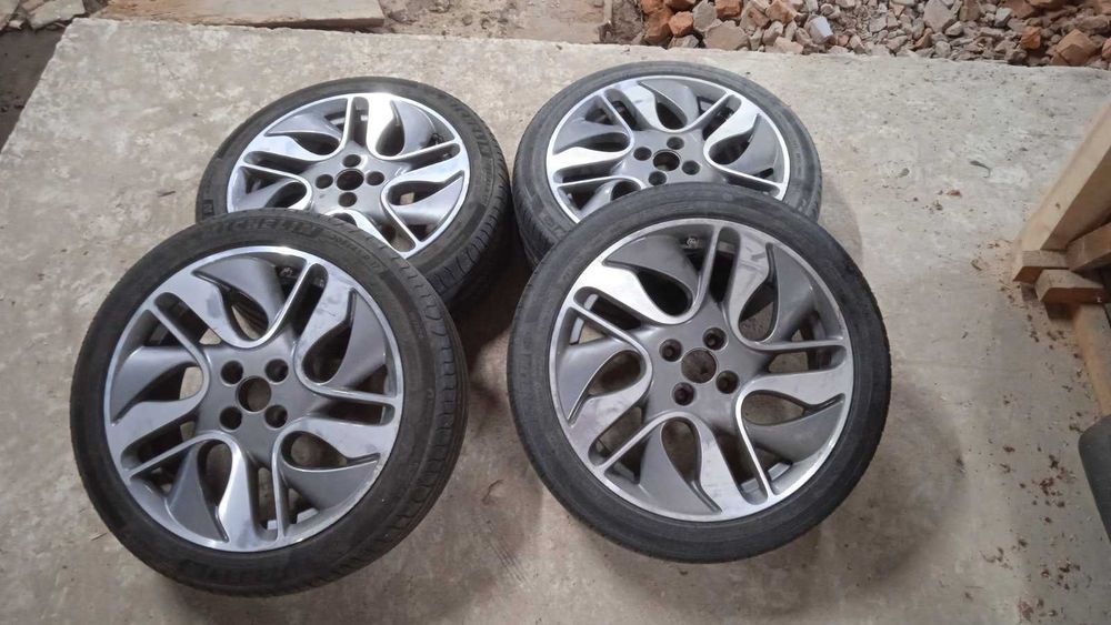 Колеса в зборі Renault Zoe + гума Michelin 205/50/zr17