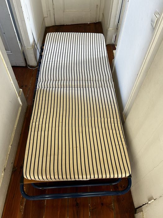 Cama de solteiro dobravel com colchao incluso