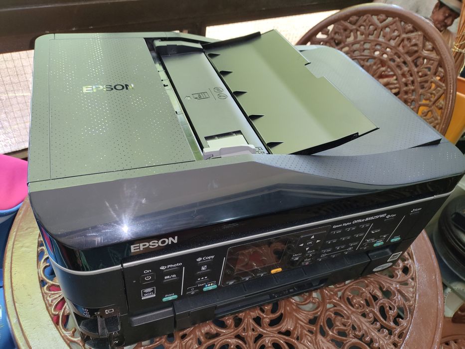 Epson Stilus Office  BX625FWD