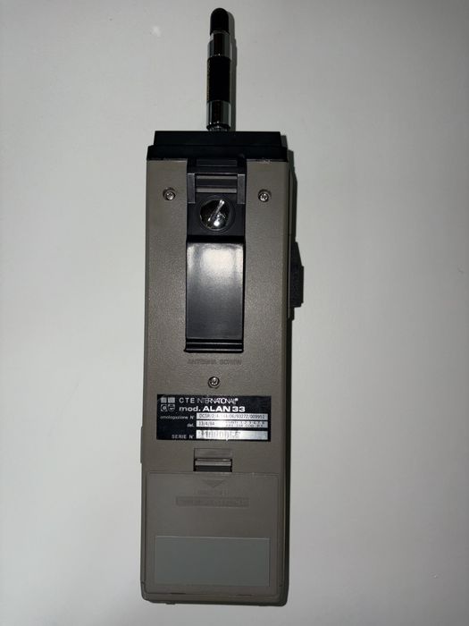 Walkie talkie antigo Alan 33