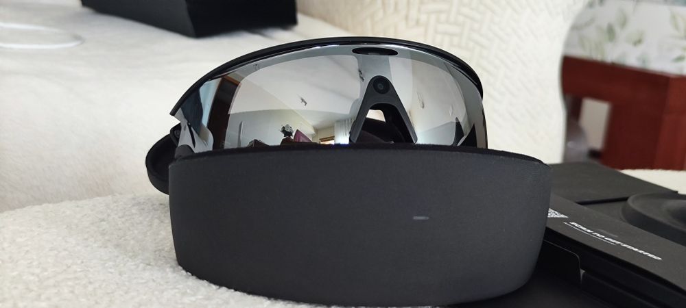 Oakley Meta Vanguard