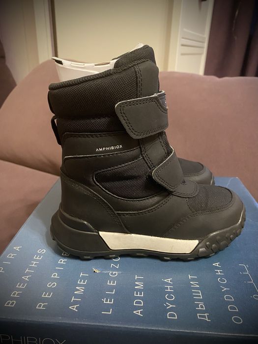Зимові черевики Geox