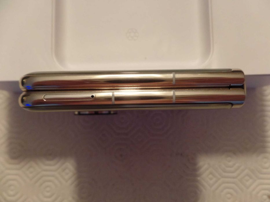 Huawei P50 Pocket Premium Edition 12GB 512GB Premium Gold