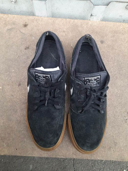 Кроссовки Stefan Janoski.
Zoom Stefan Janoski R
Zoom Stefan Jano