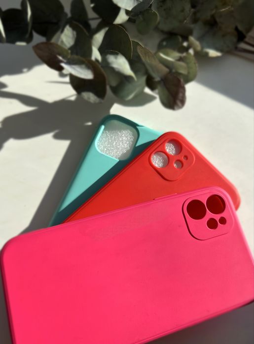 Чохли для iPhone 11