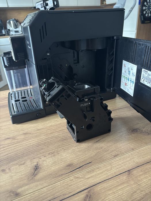 Ekspres do kawy Saeco Minuto HD8763