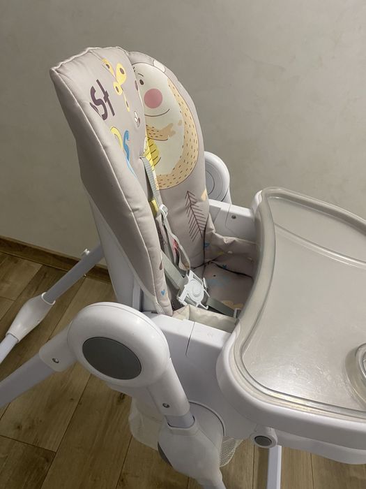 Крісло для годування,стільчик для годування.