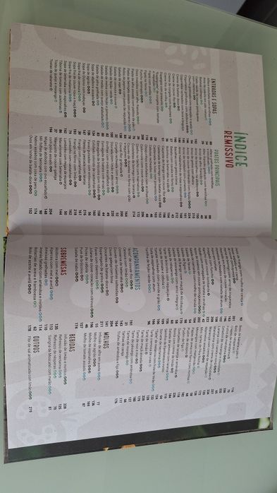 Livro "quatro estações à mesa com o pingo doce