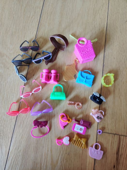 Ляльки LOL , іх дітки, вихованці, аксесуари