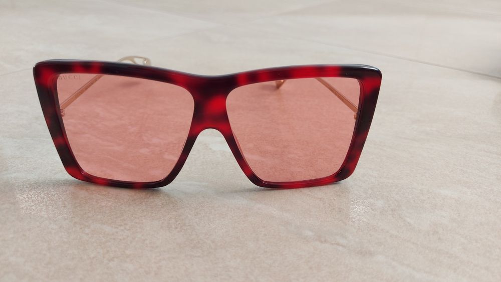 GUCCI okulary przeciwsłoneczne