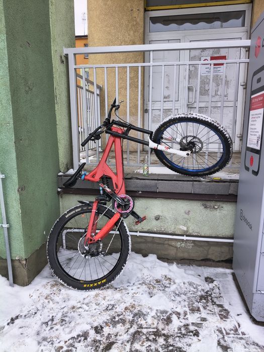 Specialized big hit