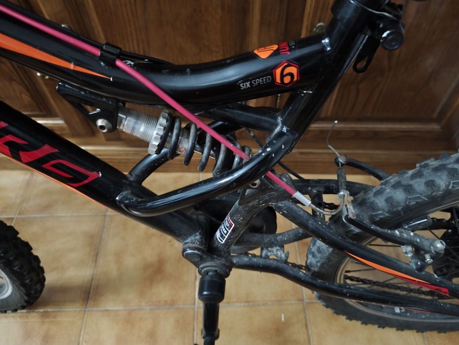Bicicleta Infantil aro 20 Berg Blast