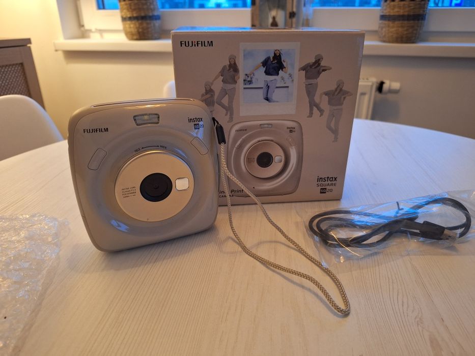 Aparat Instax fujifilm SQUARE SQ20 beige