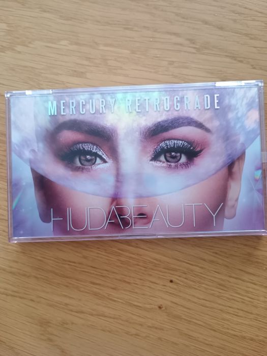 Paleta 18 cieni Huda Beauty Mercury Retrograde