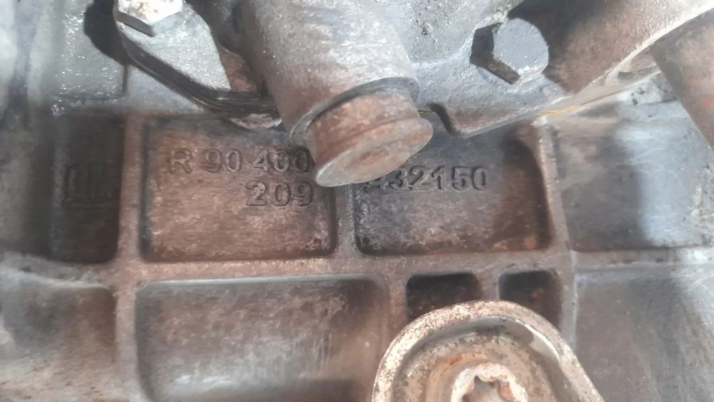 CAIXA VELOCIDADES MANUAL OPEL CORSA C 1.2i 16V 75CV Z12XE F13C394