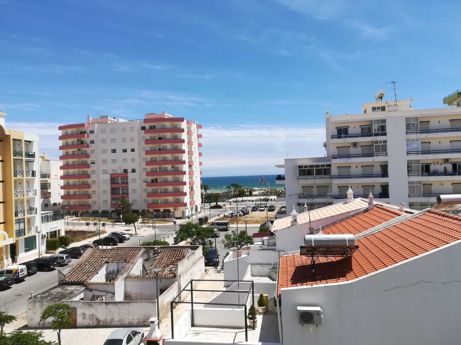 Lindo T1 junto à praia