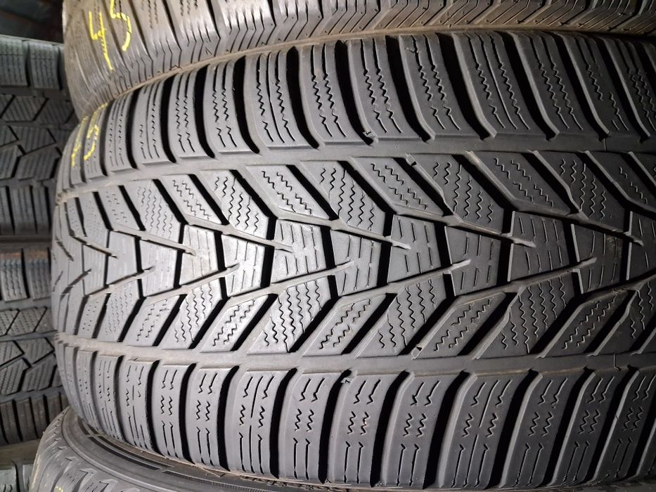 255/45 19 Hankook Icept evo 3 резина зимова Комплект
