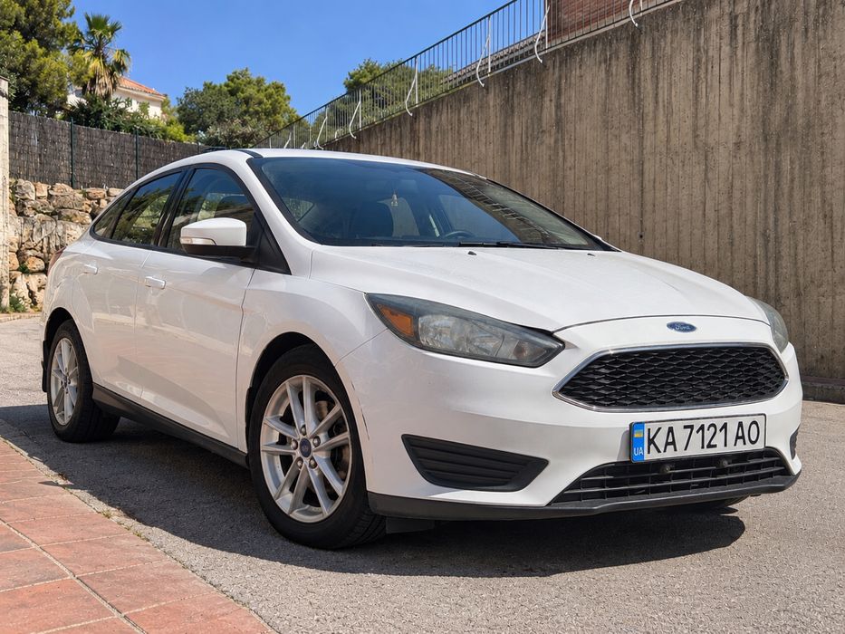 Ford focus 2015 se