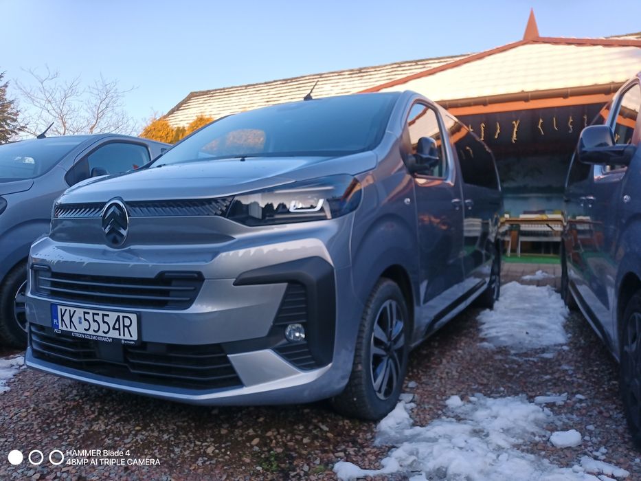 Wypożyczalnia/Wynajem Busów 9 Osobowych