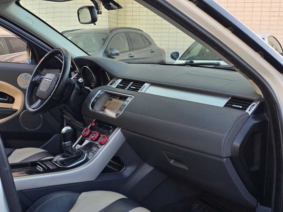 LAND ROVER RANGE ROVER EVOQUE 2.2 PRESTIGE 2.2E D4 150CV