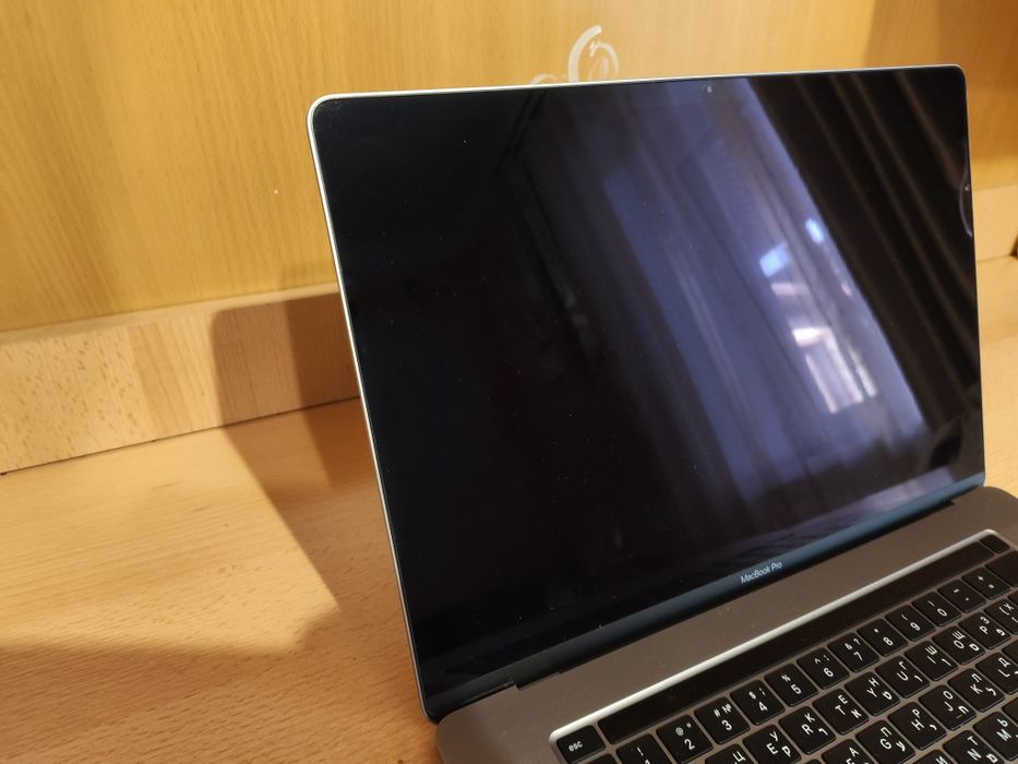 MacBook 16 (2019) toch bar