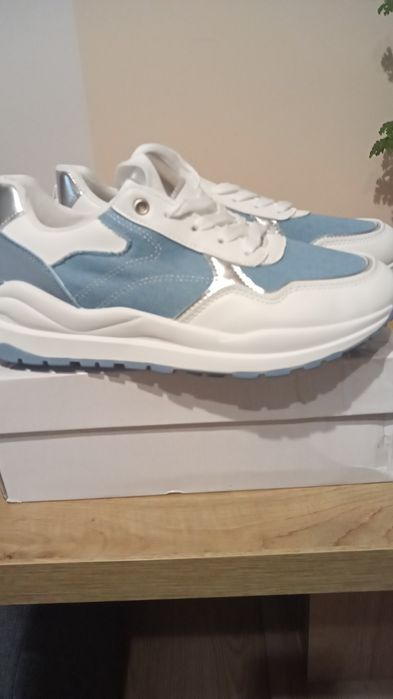 Adidasy biało niebieskie