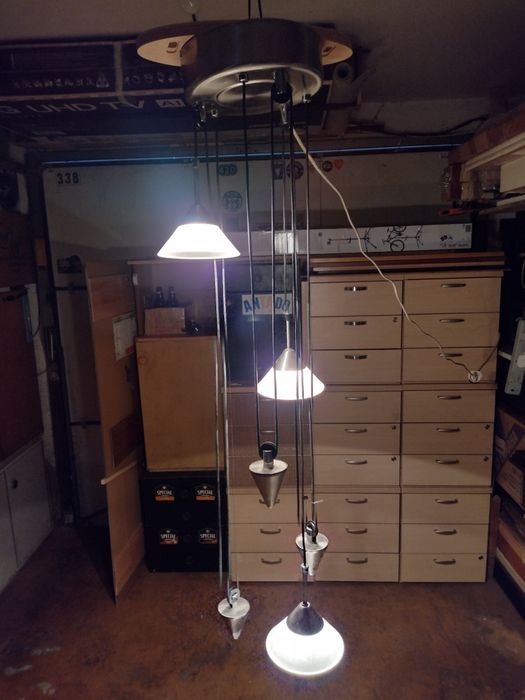 Lampa sufitowa regulowana wysokosc