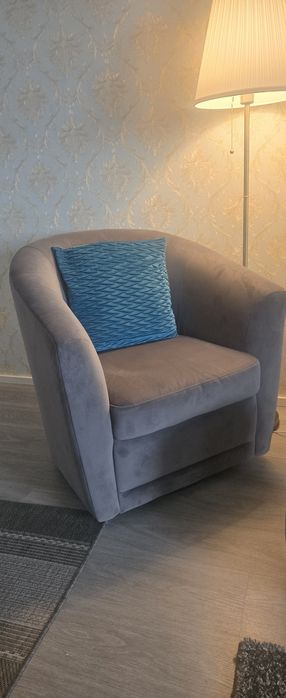 Poltrona giratórias de veludo cinzento