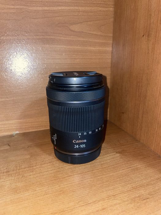 Objetiva Canon RF 24-105mm F4-7.1 IS STM