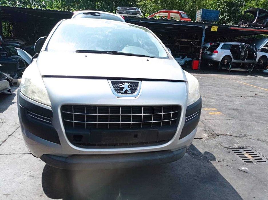 Двигун, балка, бампер, фара, стоп, цапфа, рульова рейка Peugeot 3008