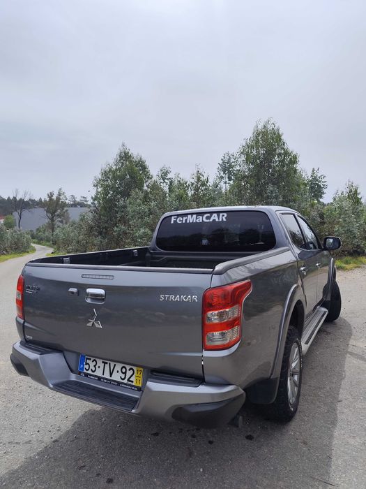 Mitsubishi l200 Strakar 4x4 4wd