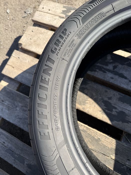 215/55 R17 GoodYear Efficient Grip Perfomance /2021рік/літо/2шт./
