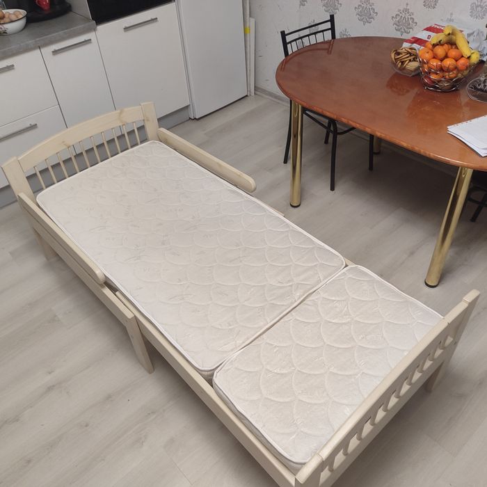 Продам детскую кроватку трансформер