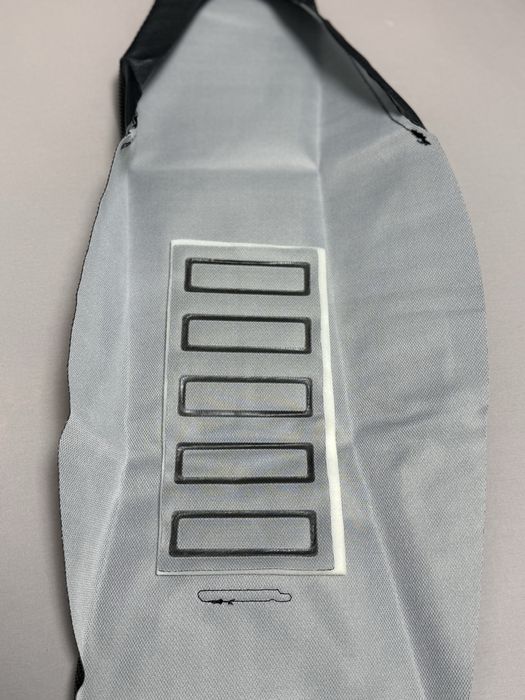 Чоход на сидіння мотоцикла (шкурка)