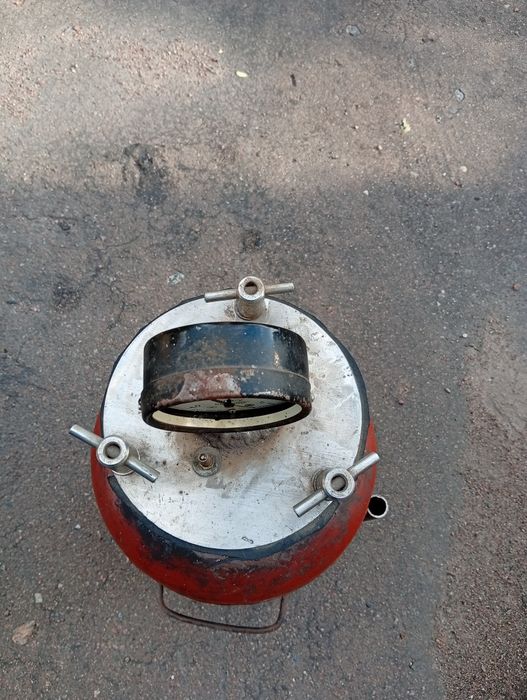 Автоклав побутовий, для консервування.