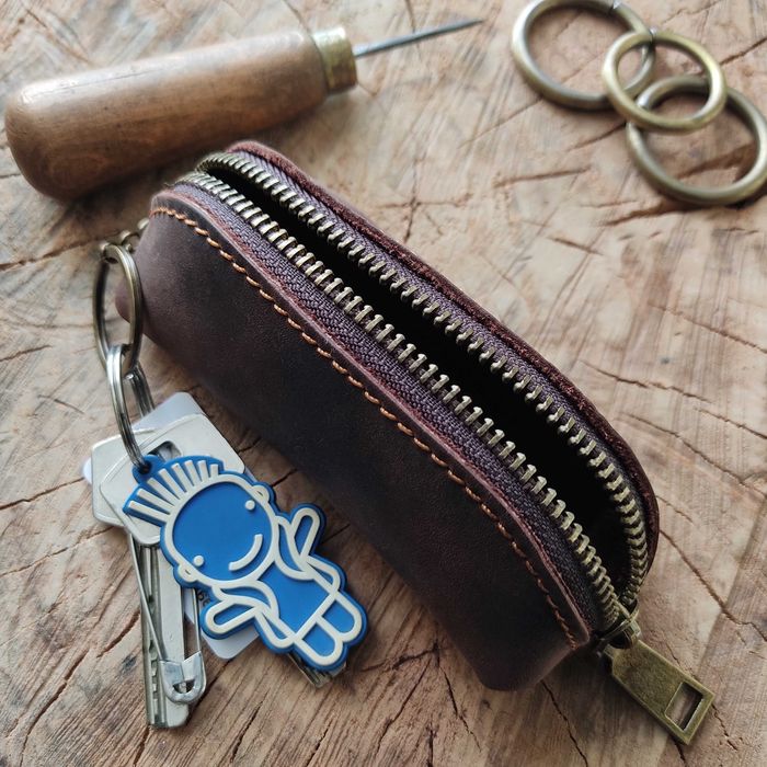 Ключниця. Шкіра. Ручна робота.