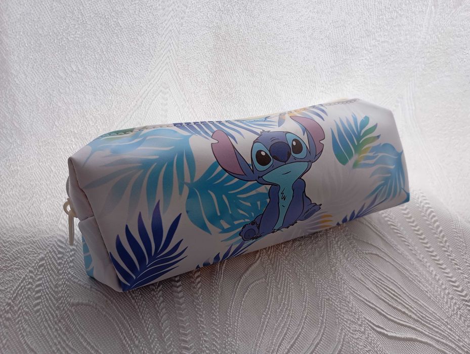 Conjunto de estojo e caderno