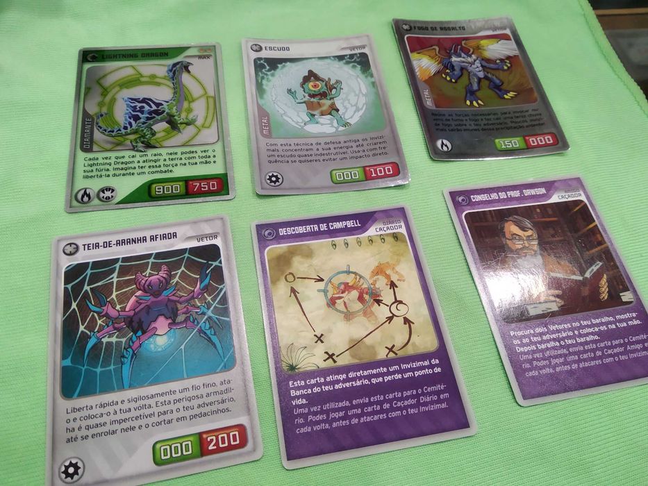 Cartas Invizimals - 222 Cartas - 37 Foil