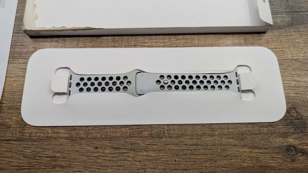 Ремешок для смарт часов Apple Watch Nike Sport Band