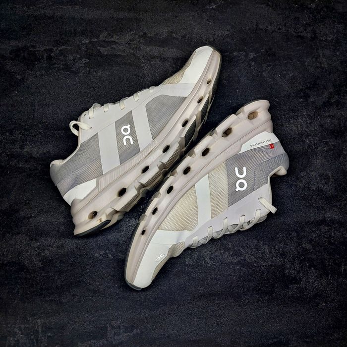 Кросівки "On cloudrunner"