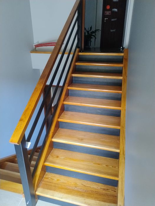 Renowacja Malowanie Okna Drzwi Schody Tarasy Parkiet
