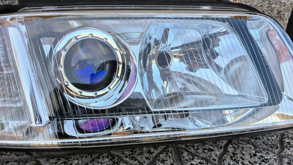AUDI A4 B5(8D)-ÓTICA/FAROL ORIGINAL VALEO RIGOROSAMENTE NOVO*