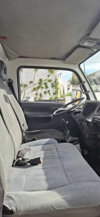 Nissan Cabstar 2.7 TD — Caixa Aberta | Pronta a Trabalhar