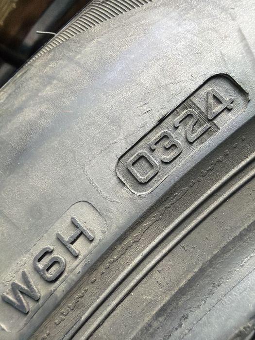 255/55 R18 Bridgestone 2шт
