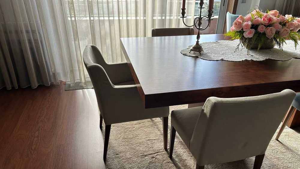 2 cadeirões e 4 cadeiras da woodspace para mesa de jantar