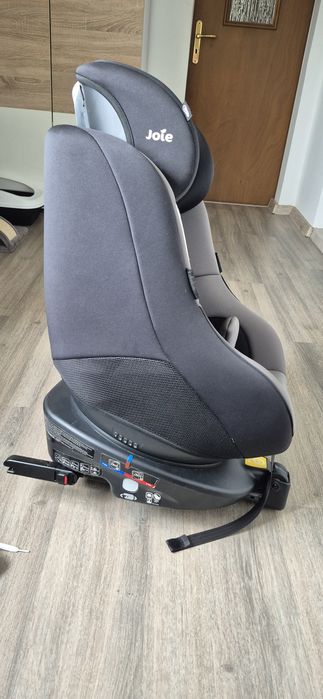 Fotelik samochodowy joie
