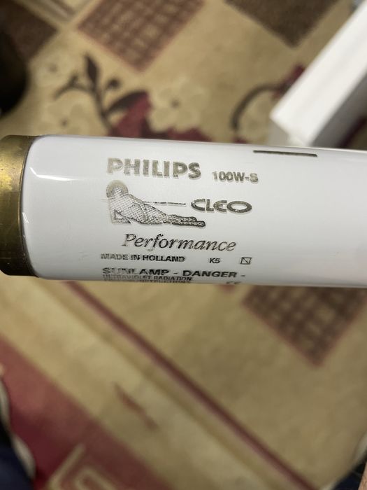 Лампи для солярію Philips 100w-s