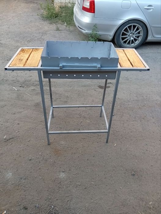 Продам надёжный мангал на металличесом каркасе